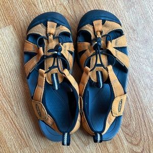 Keen sandals